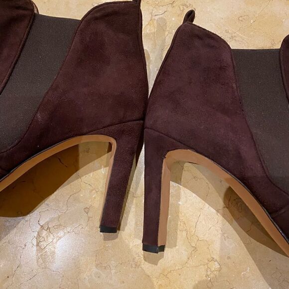 Brown suede slip on Manolo Blahnik booty in size 41 - Picture 12 of 16